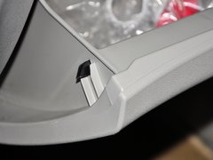 2013款 2.0L 自动 尊贵型