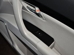 2013款 2.0L 自动 尊贵型
