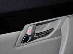 2013款 2.0L 自动 尊贵型