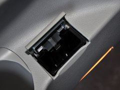 2013款 2.0L 自动 尊贵型