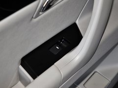2013款 2.0L 自动 尊贵型