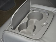 2013款 2.0L 自动 尊贵型
