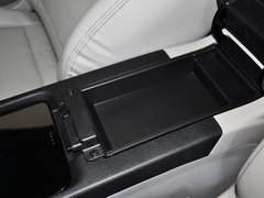 2013款 2.0L 自动 尊贵型