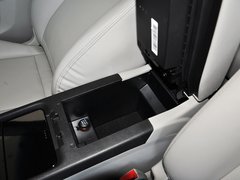 2013款 2.0L 自动 尊贵型