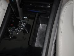 2013款 2.0L 自动 尊贵型
