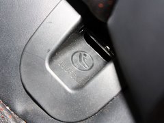 2013款 2.3T 自动 精英版
