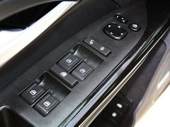 2013款 2.3T 自动 精英版