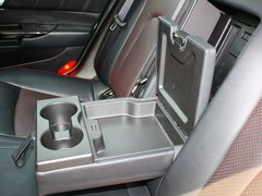 2013款 2.3T 自动 精英版