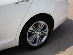 2013款 2.3T 自动 精英版