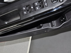 2013款 2.3T 自动 精英版