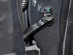 2013款 2.3T 自动 精英版