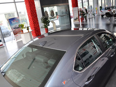 2013款 2.3T 自动 精英版
