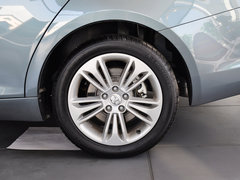 2013款 2.3T 自动 精英版