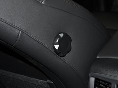 标致3008 2013款 2.0L 自动 潮流版 5座