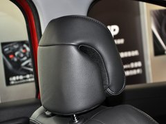 标致3008 2013款 2.0L 自动 潮流版 5座