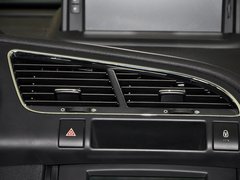 标致3008 2013款 2.0L 自动 潮流版 5座