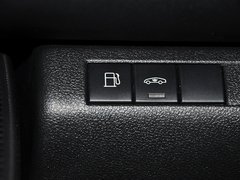 标致3008 2013款 2.0L 自动 潮流版 5座