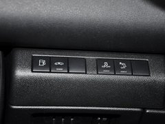 标致3008 2013款 2.0L 自动 潮流版 5座