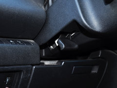 2013款 2.0L 自动 潮流版 5座