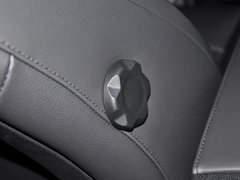 2013款 1.6T 自动 THP潮流版 5座