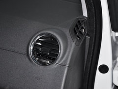2013款 1.6T 自动 THP潮流版 5座