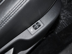 2013款 1.6T 自动 THP潮流版 5座