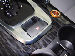 2013款 1.6T 自动 THP罗兰•加洛斯版
