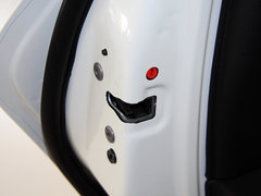 2013款 1.6T 自动 THP罗兰•加洛斯版