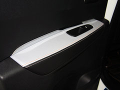 2013款 1.6T 自动 THP罗兰•加洛斯版