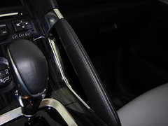 2013款 1.6T 自动 THP罗兰•加洛斯版