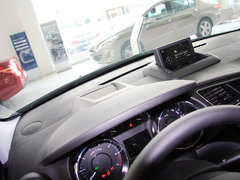 2013款 1.6T 自动 THP罗兰•加洛斯版
