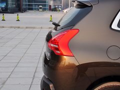 2013款 1.6T 自动 THP罗兰•加洛斯版