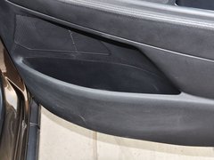 2013款 1.6T 自动 THP罗兰•加洛斯版