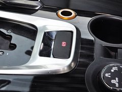 2013款 1.6T 自动 THP罗兰•加洛斯版