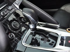 2013款 1.6T 自动 THP罗兰•加洛斯版
