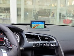 标致3008 2013款 1.6T 自动 THP罗兰•加洛斯版