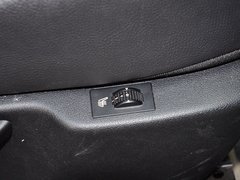 2013款 1.6T 自动 THP罗兰•加洛斯版