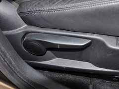 2013款 1.6T 自动 THP罗兰•加洛斯版