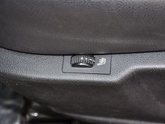 2013款 1.6T 自动 THP罗兰•加洛斯版