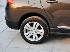 标致3008 2013款 1.6T 自动 THP罗兰•加洛斯版