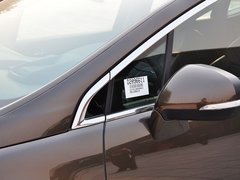 2013款 1.6T 自动 THP罗兰•加洛斯版