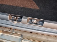 2013款 1.6T 自动 THP罗兰•加洛斯版