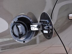 2013款 1.6T 自动 THP罗兰•加洛斯版