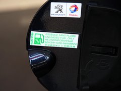 2013款 1.6L 自动 CC 时尚型