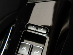 2013款 2.0T 手动 两驱创享版 5座