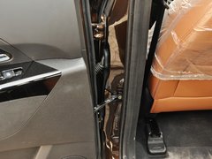 2013款 2.0T 手动 两驱创领版 5座