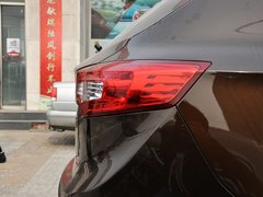 2013款 2.0T 手动 两驱创领版 5座