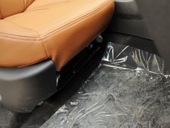 2013款 2.0T 手动 两驱创领版 5座