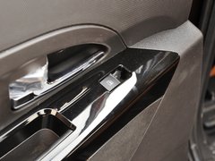 2013款 2.0T 手动 两驱创领版 5座