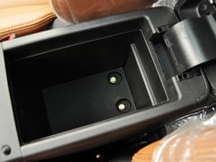 陆风X5 2013款 2.0T 手动 两驱创领版 5座